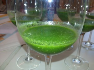 Grüner Smoothie mit Spinat
